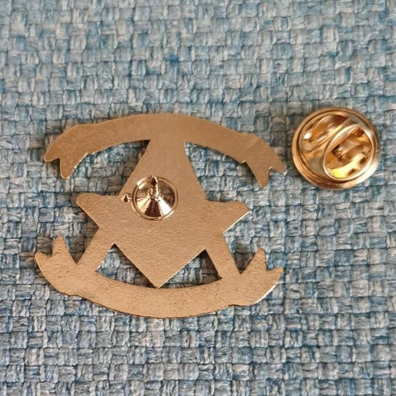 Master Mason Blue Lodge Lapel Pin - Further Light Square and Compass G - Bricks Masons