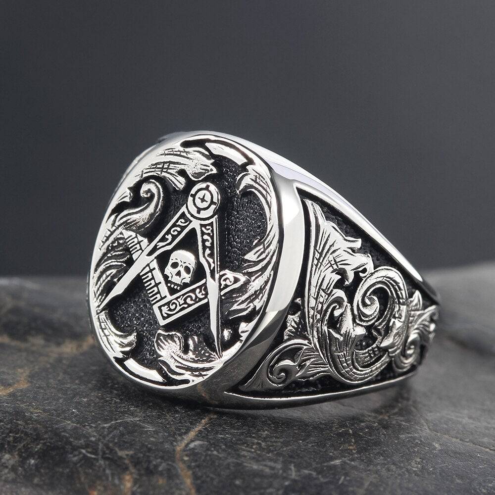 Master Mason Blue Lodge Ring - Signet Skull Square and Compass 925 Sterling Silver - Bricks Masons