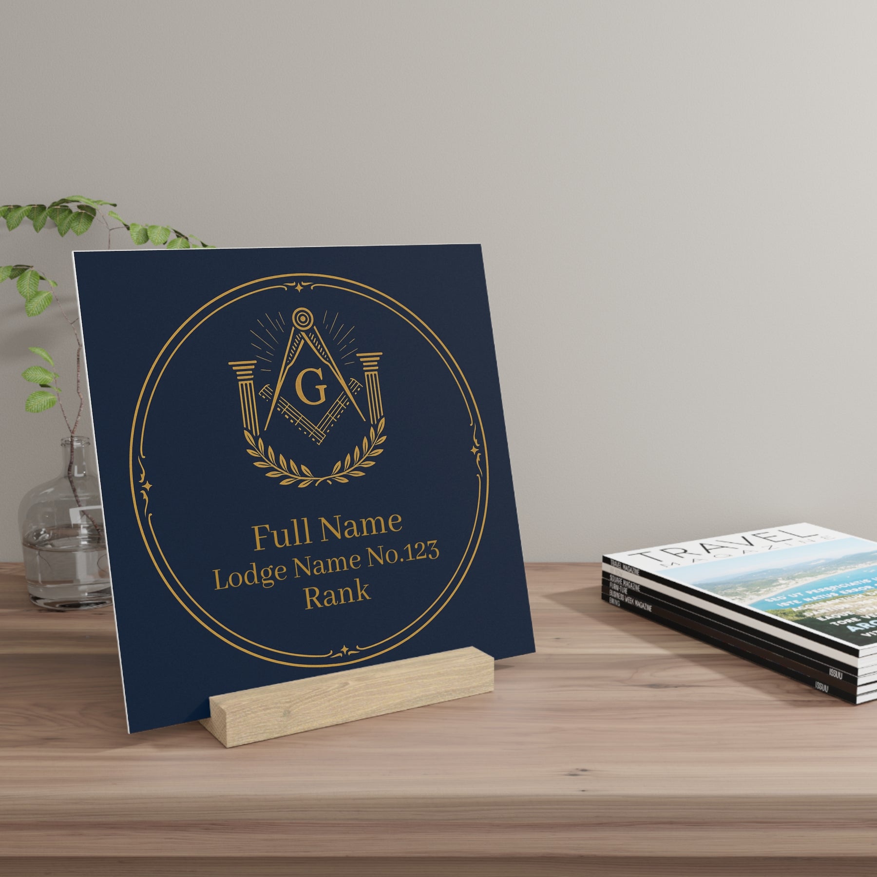 Master Mason Blue Lodge Plaque - S&C G with Pillars and Wreath with Personalization - Bricks Masons