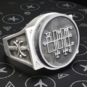 Demon Ring 48 PRESIDENT HAAGENTI 72 Demons Lesser Key of Solomon Goetia In Silver 2.2 cm x 1.8 cm 18 Gr Art 1826 - Bricks Masons