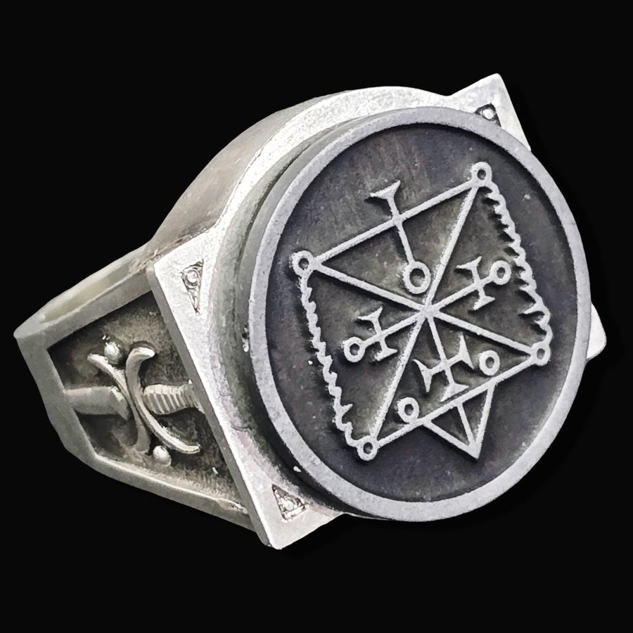 Demon Ring 57 PRESIDENT OSE 72 Demons Lesser Key of Solomon Goetia In Silver 2.2 cm x 1.8 cm 18 Gr Art 1835 - Bricks Masons