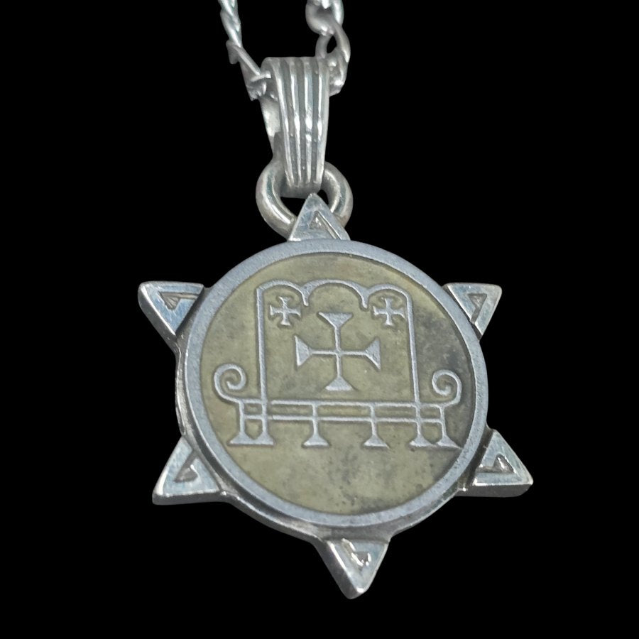 Demon Pendant 08 DUKE BARBATOS and Secret Seal of Solomon 72 Demons Lesser Key of Solomon Goetia In Silver 3 x 2.5 cm 12 Gr Art 1867 - Bricks Masons