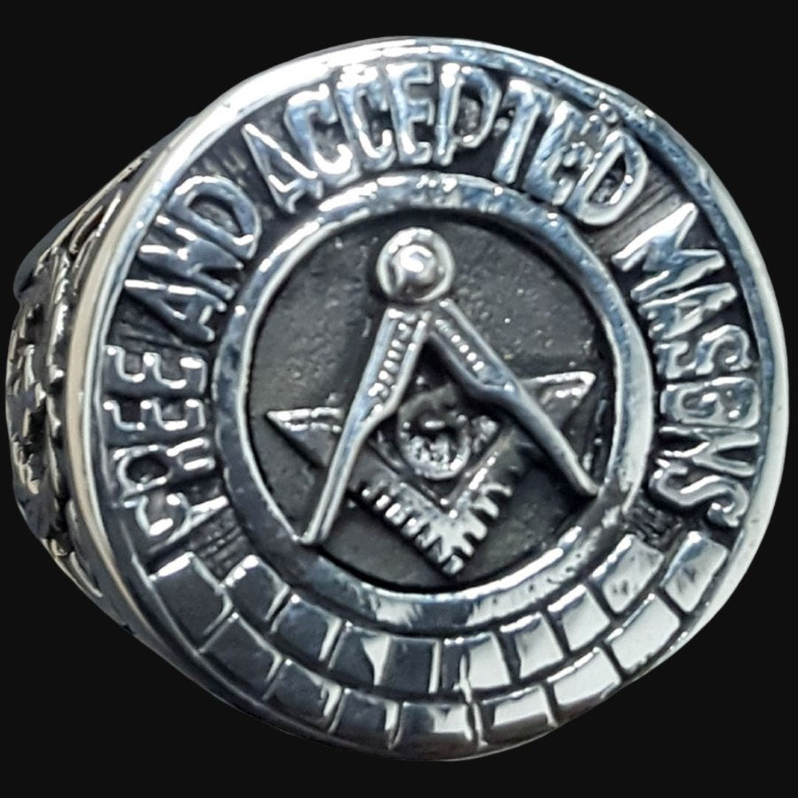 Masonic Master Degree Ring in Silver Freemasonry Art 72 - Bricks Masons