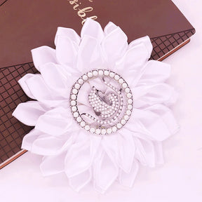 PHA DOI Brooch - Pure White Silk Ribbon Flower - Bricks Masons