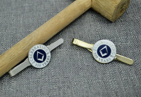 Master Mason Blue Lodge Tie Bar - Celebrating 300th Year Member - Bricks Masons