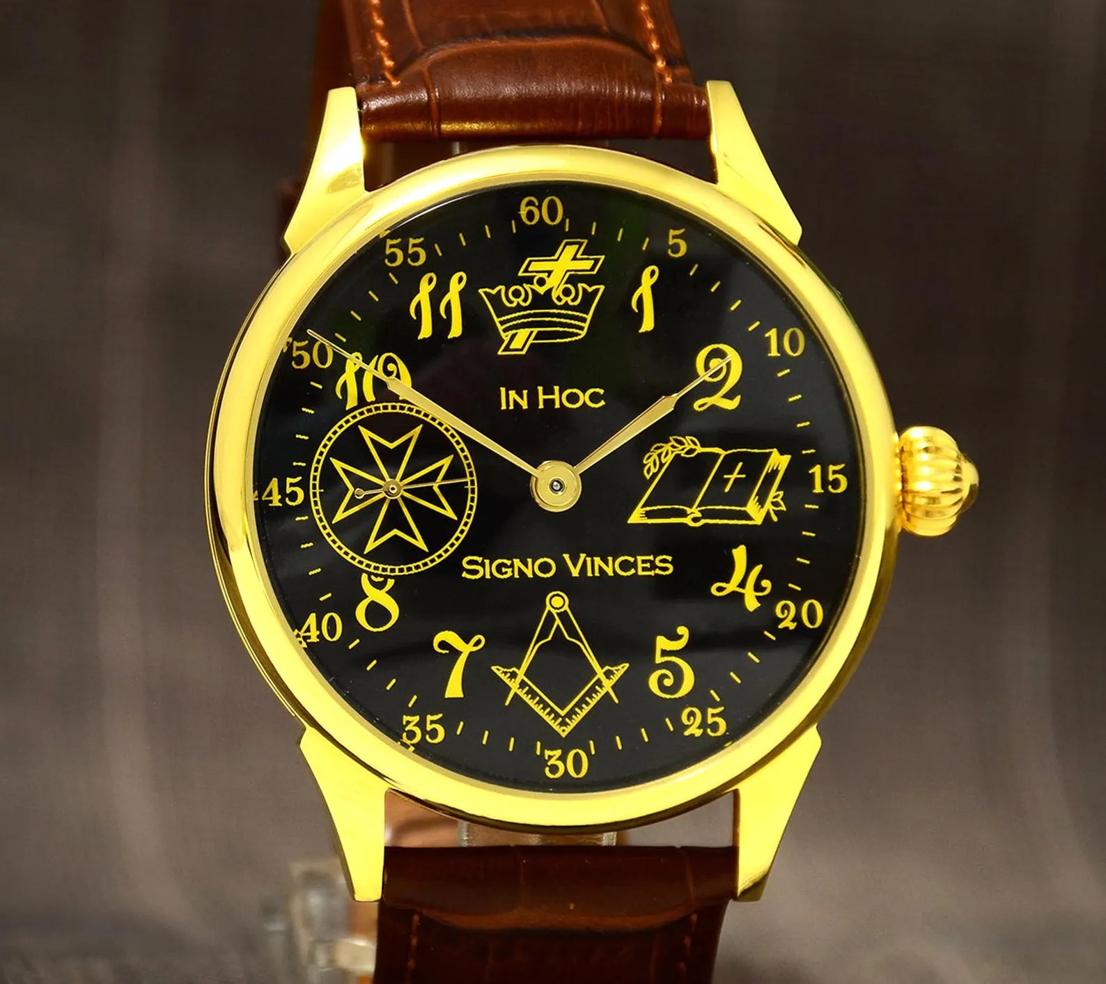 Master Mason Blue Lodge Wristwatch - In Hoc Signo Vinces - Bricks Masons