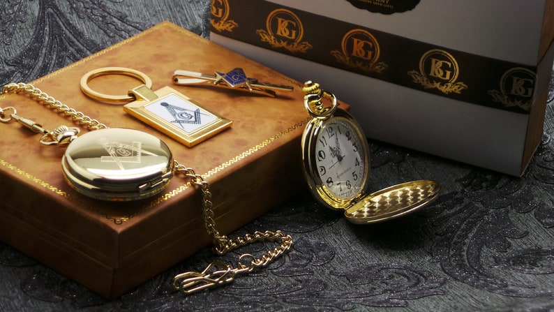 Master Mason Blue Lodge Pocket Watch - With 24k Gold Clad Keyring Tie Clip Gift Set - Bricks Masons
