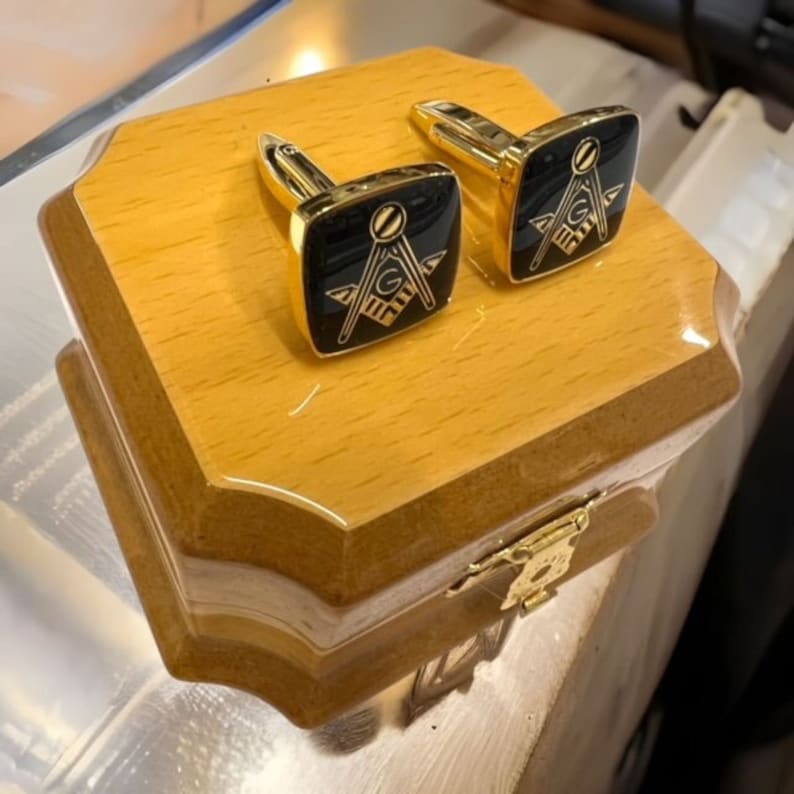 Master Mason Blue Lodge Cufflinks - 24k Gold Clad Luxury Wooden Gift Case - Bricks Masons