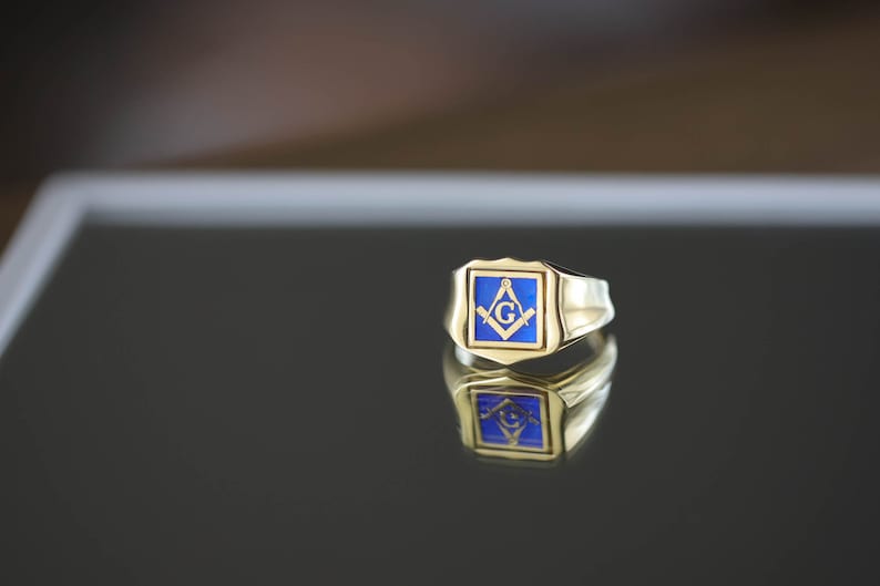 Master Mason Blue Lodge Ring - Solid Gold & Blue Enamel Swivel - Bricks Masons