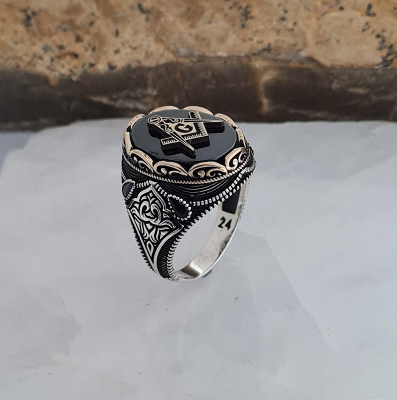 Master Mason Blue Lodge Ring - Sterling Silver Black Onyx - Bricks Masons
